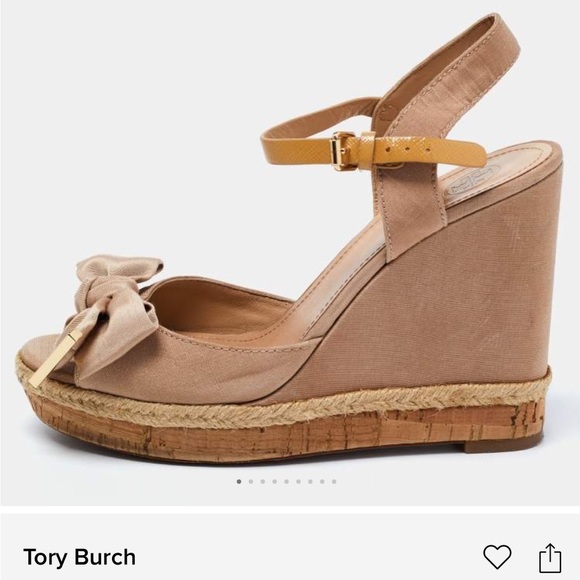 Tory Burch Penny Faille Bow Wedge size 9.5 EUC - Picture 2 of 4
